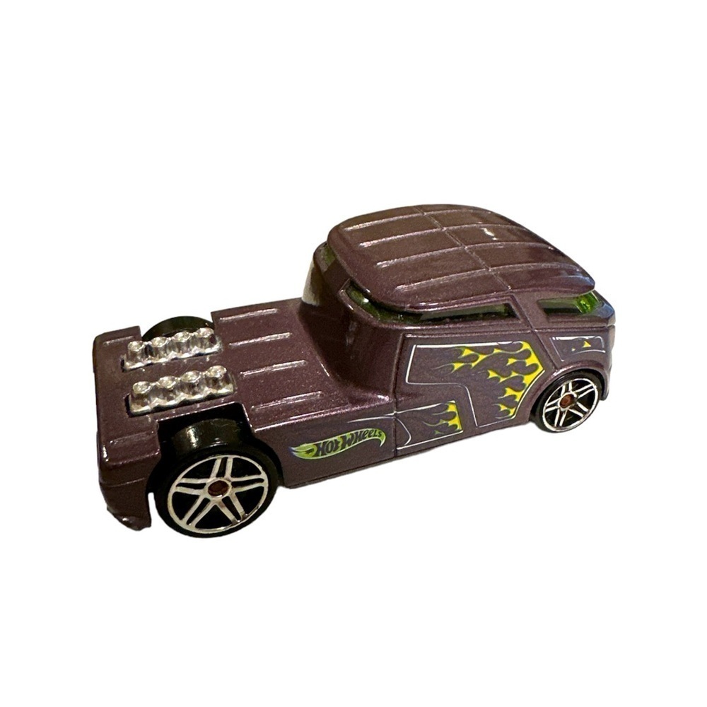 Hot Wheels Qombee Violet Purple Bus Car Diecast Malaysia J3258
